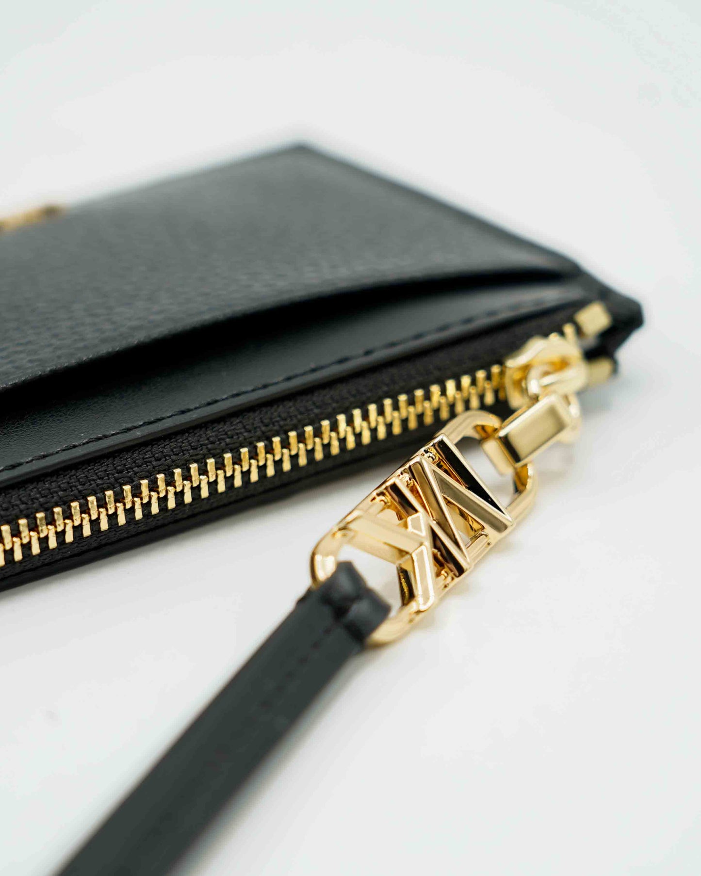 Empire Pebbled Card Case Empty