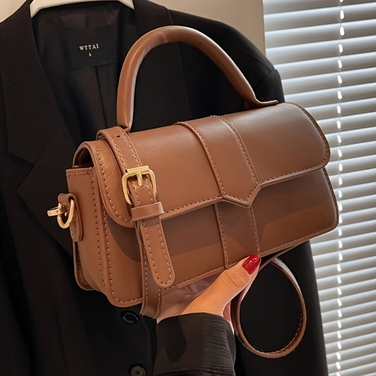 Strakke Schoudertas – Compact Design with Goudkleurige Gesp